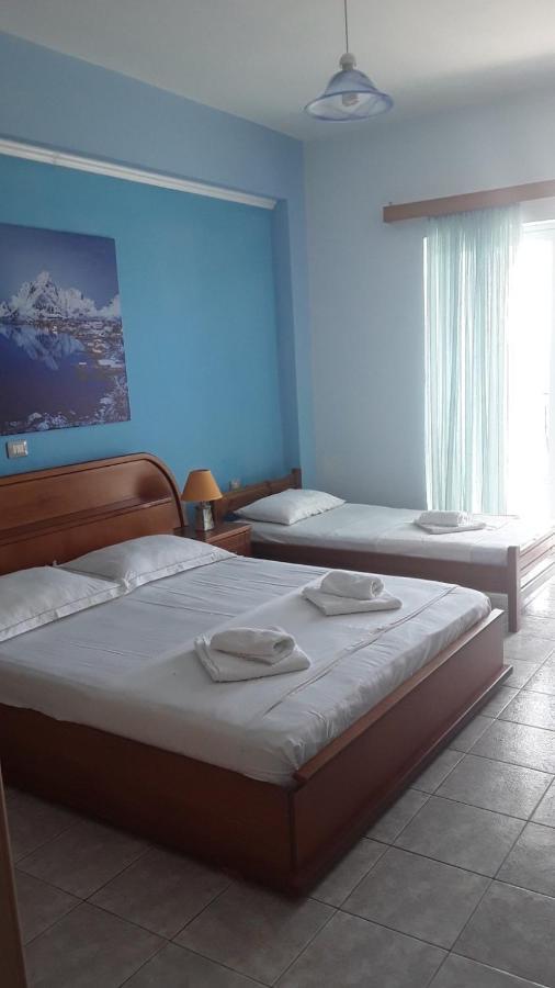 Hotel Odhisea Qeparo Exterior foto